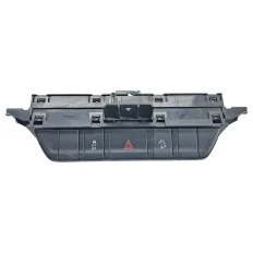 Botão comando pisca alerta  S10 2.8 Diesel 4X4 LS 2020 