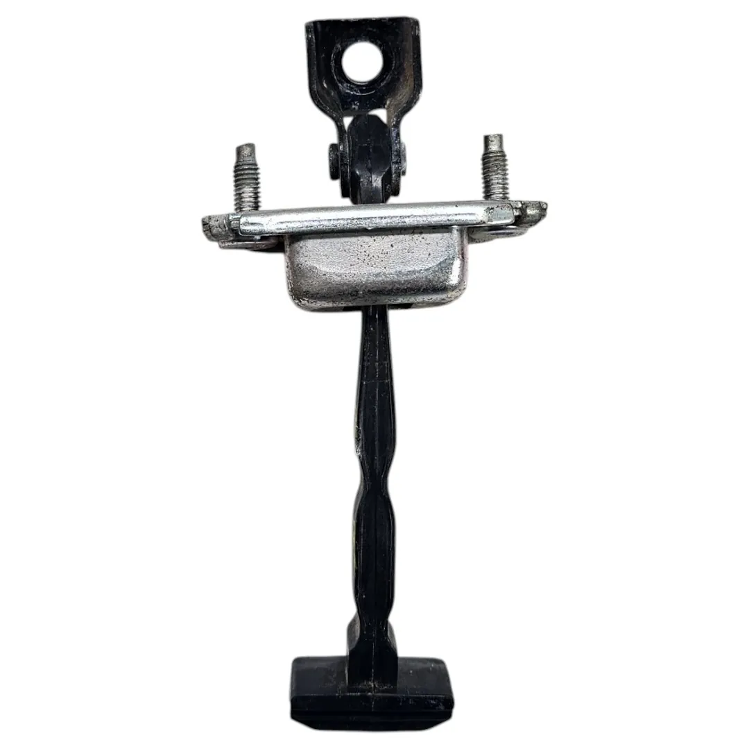 Limitador porta dianteira esquerda S10 2.8 Diesel 4X4 LS 2020 