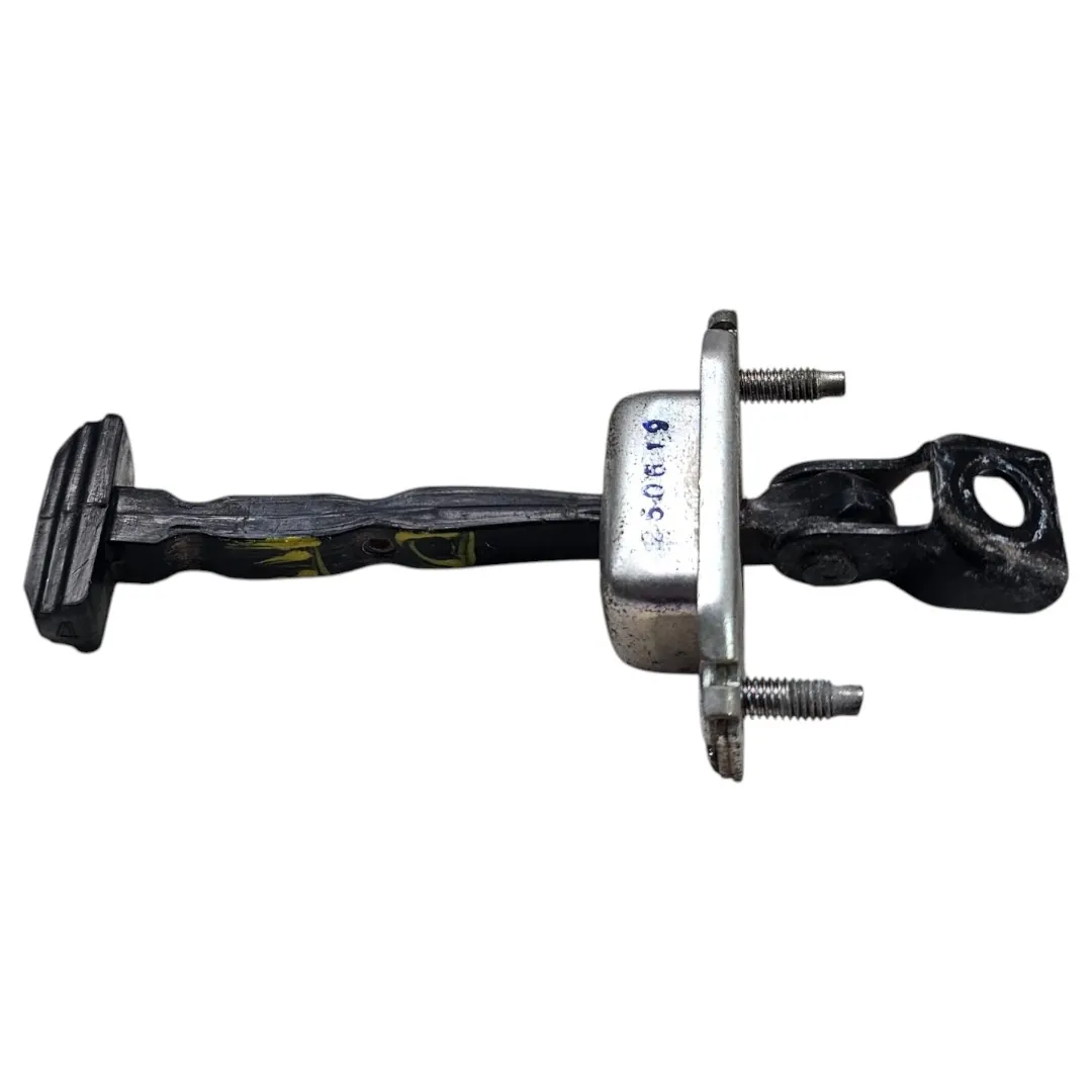 Limitador porta dianteira esquerda S10 2.8 Diesel 4X4 LS 2020 