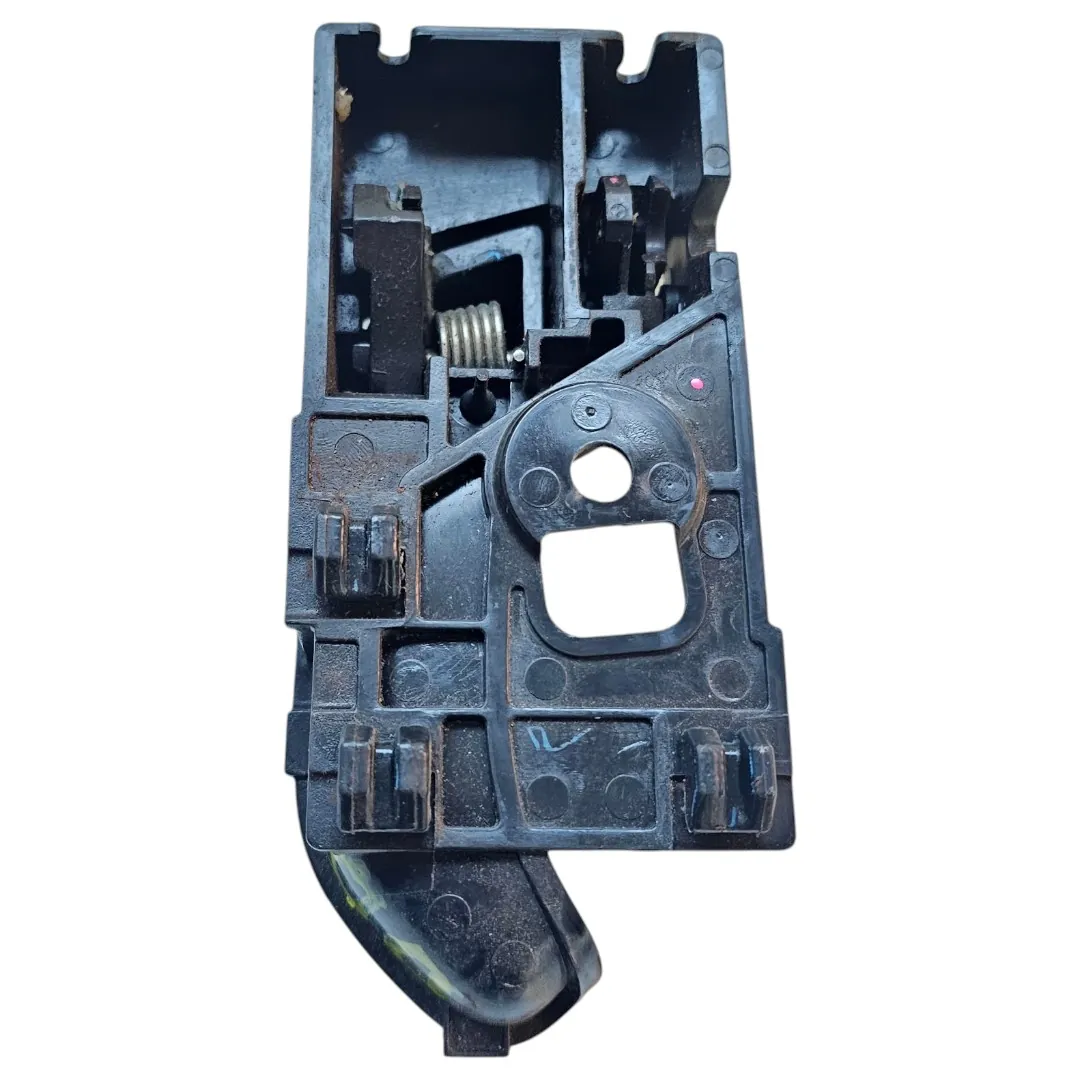Puxador dianteiro direito S10 2.8 200cv 2020 LS