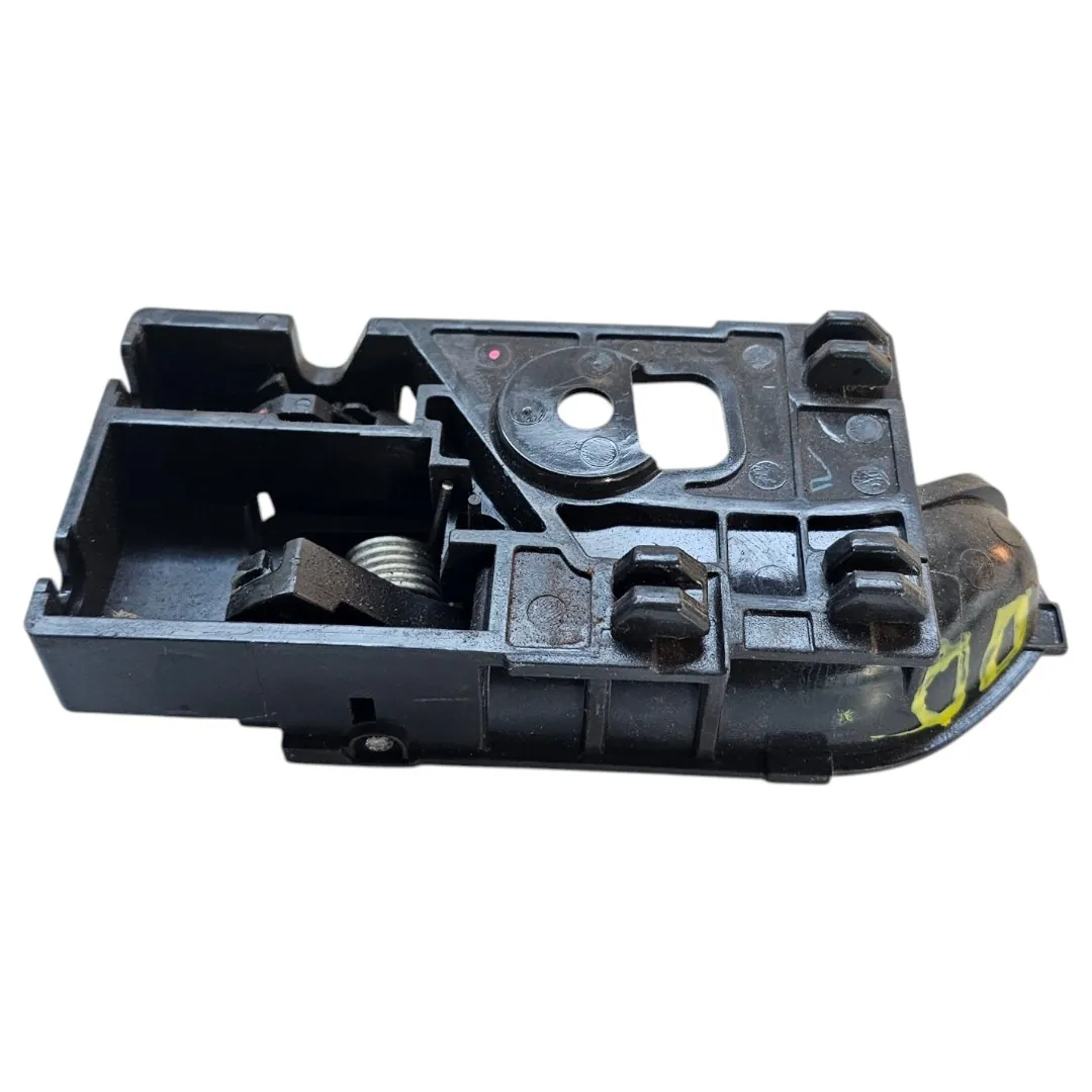 Puxador dianteiro direito S10 2.8 200cv 2020 LS