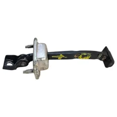 Limitador porta traseira direita S10 2.8 200cv 2020 LS