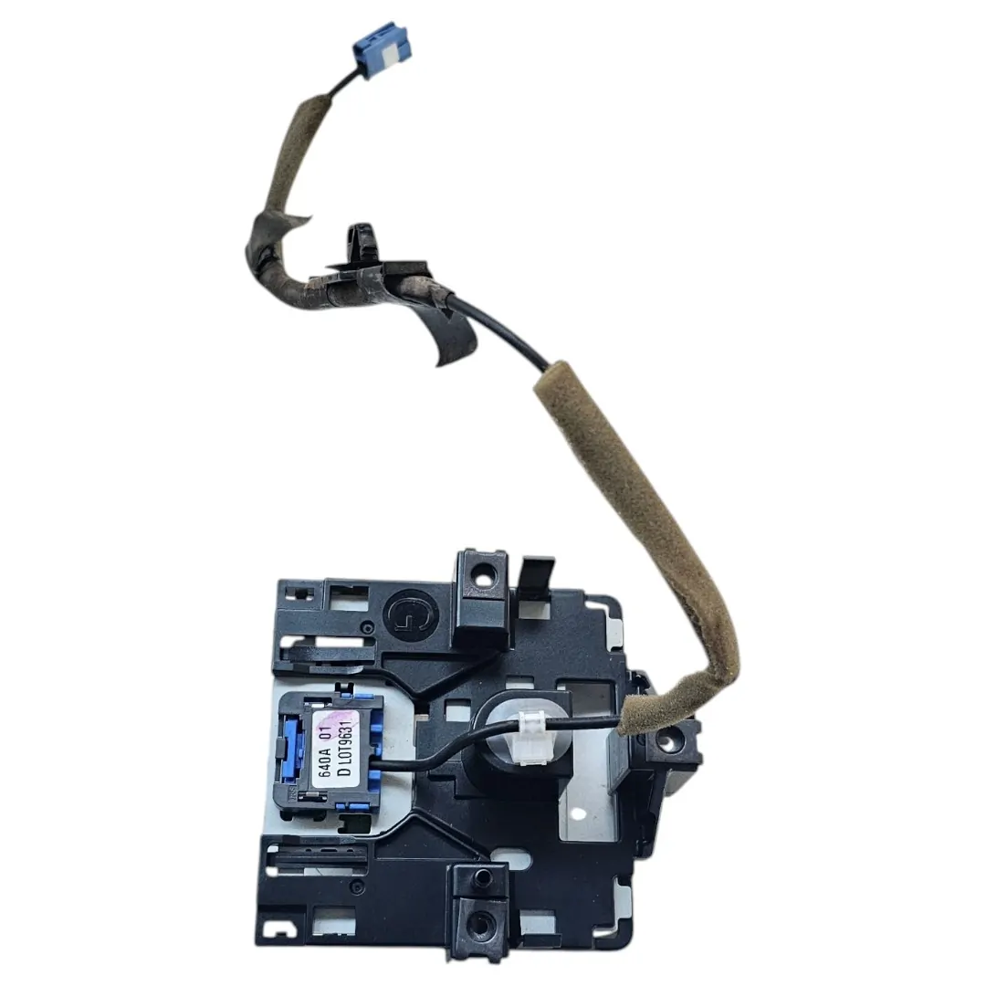 Módulo antena GPS Toyota Hilux 2.8 SRX 2016/...