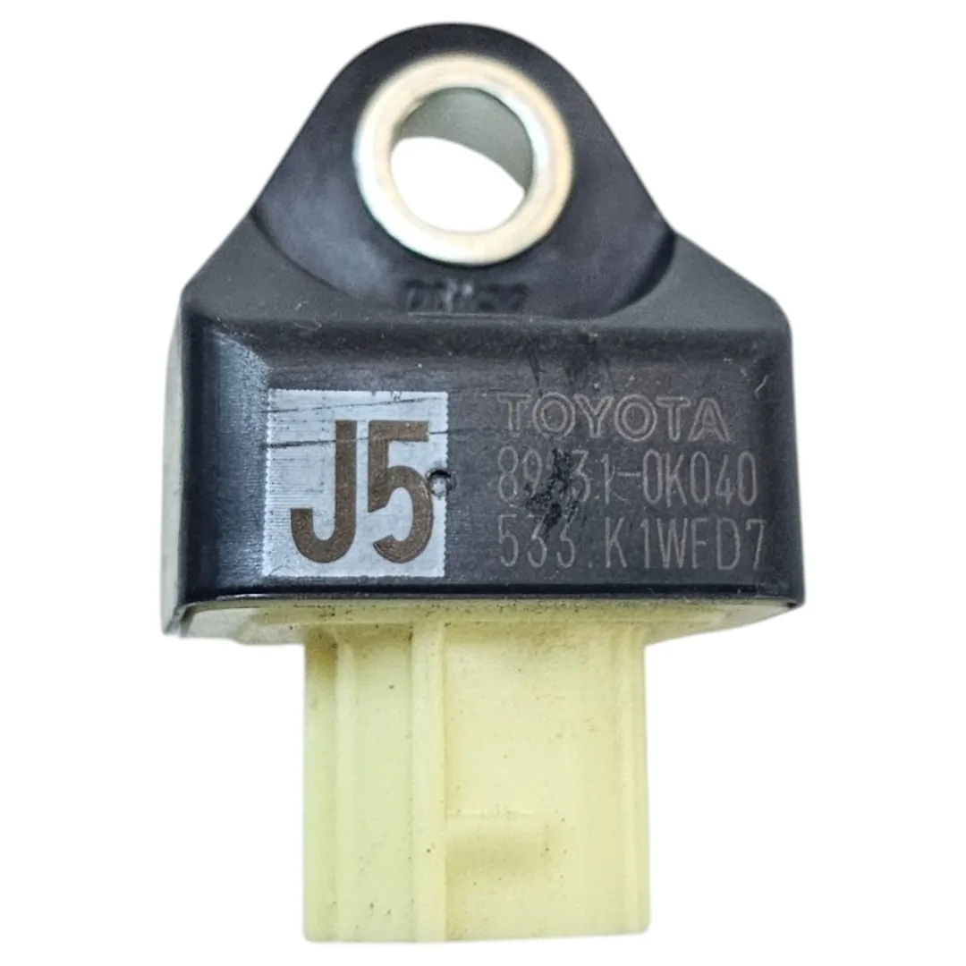 Sensor impacto airbag dianteiro direito Toyota Hilux 2.8 SRX 2016/...