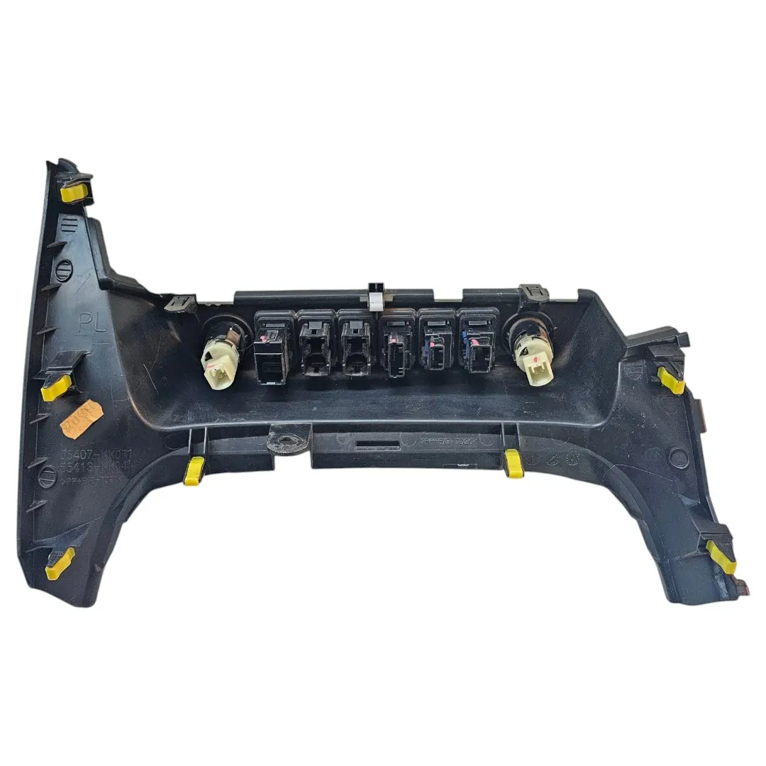 Moldura inferior painel tomada 12v Toyota Hilux 2.8 SRX 2016/...