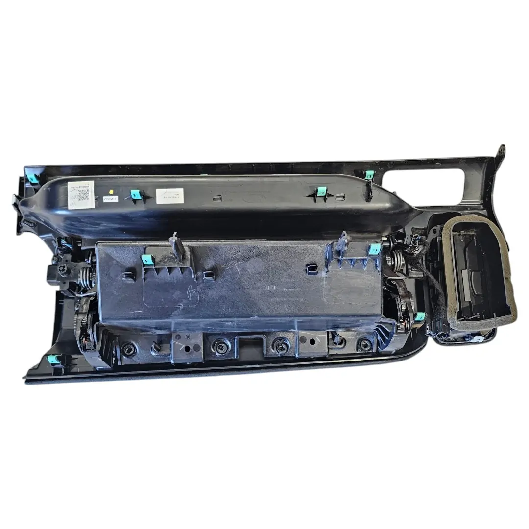 Acabamento painel difusor direito com led Ranger 3.0 V6 2024 limited 250cv