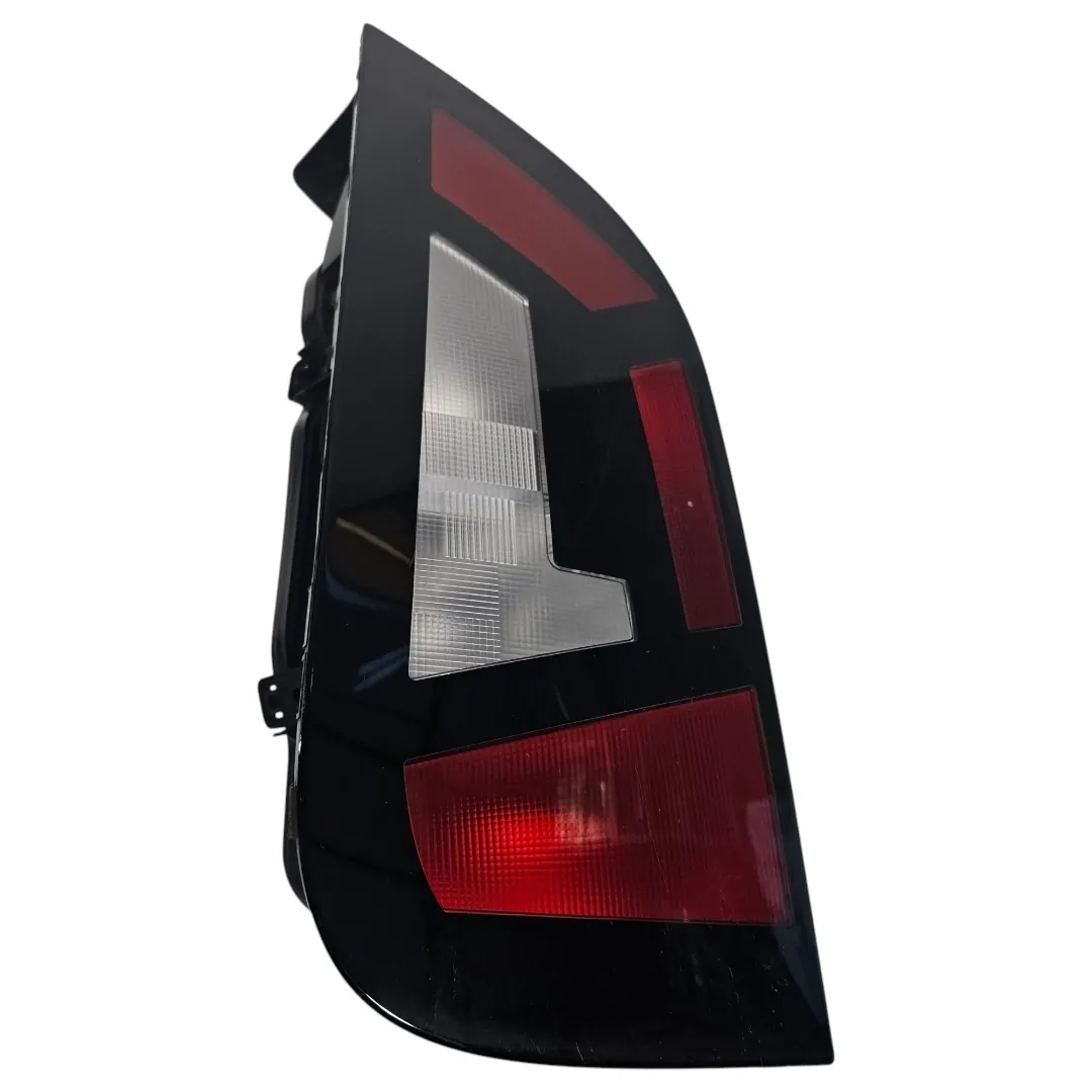 Lanterna esquerda UP 1.0 TSI XTREME 2020