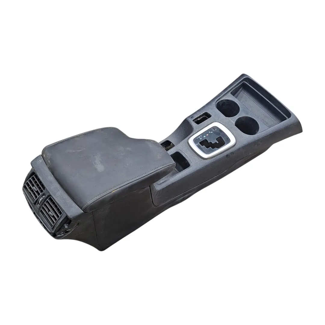 Console central com detalhe Hilux 2.8 Srv 4x4 2019