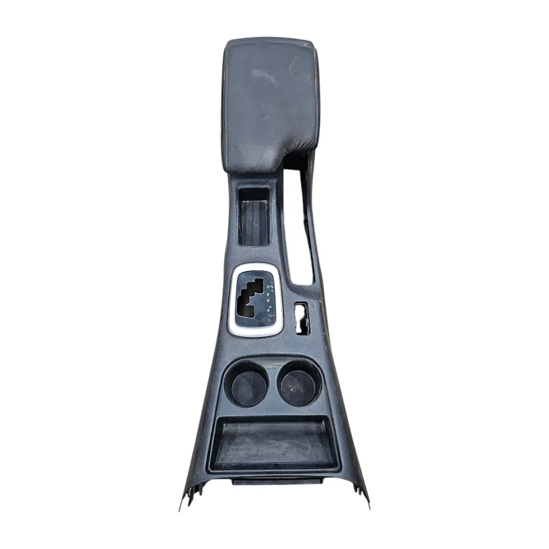 Console central com detalhe Hilux 2.8 Srv 4x4 2019