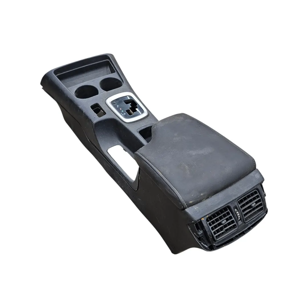 Console central com detalhe Hilux 2.8 Srv 4x4 2019