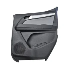 Forro de porta traseiro direito S10 2.8 200CV 2023