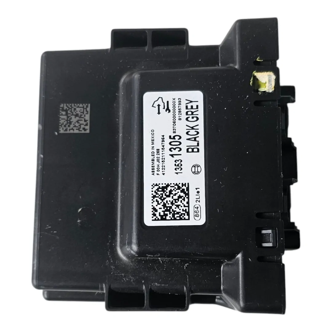 Módulo central de estacionamento S10 2.8 200CV 2023
