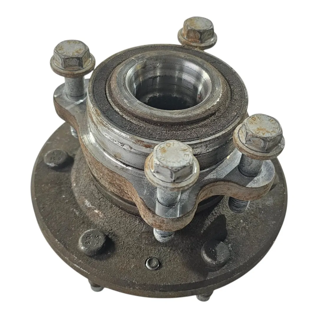Cubo de roda dianteiro S10 2.8 200CV 2023
