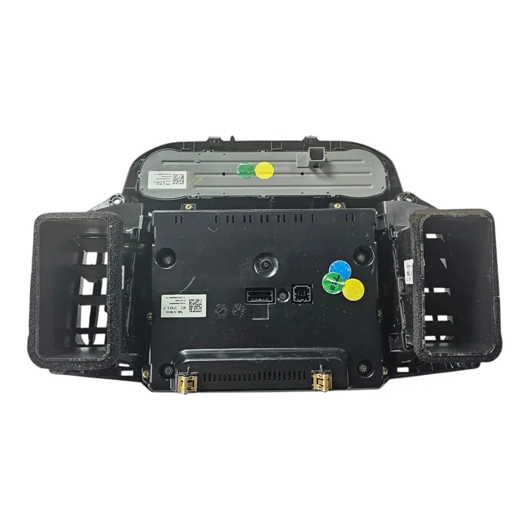 Multimídia com comando ar condicionado S10 2.8 200CV 2023