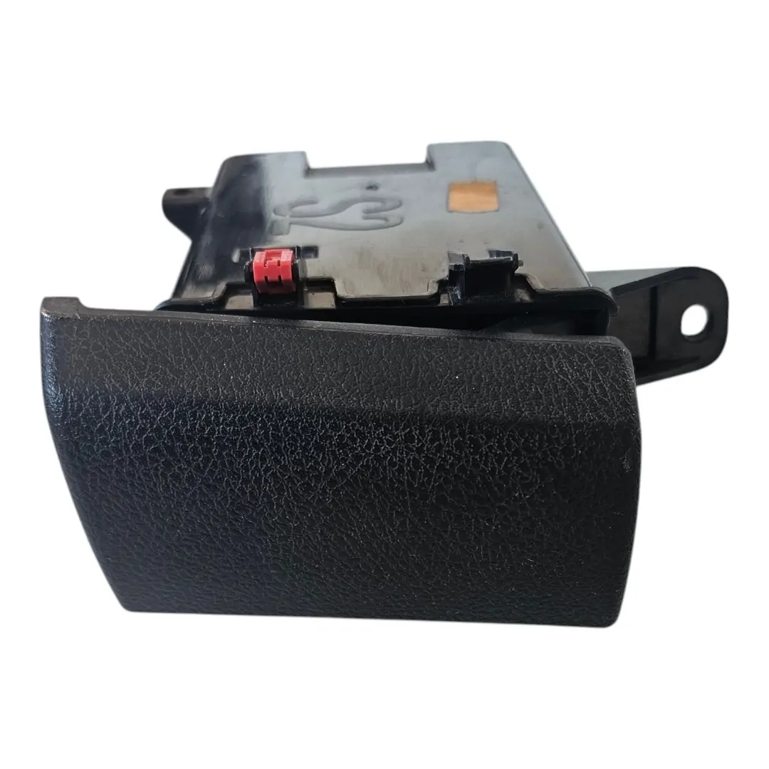 Porta copos esquerdo Hilux GR 2.8 177cv 2019