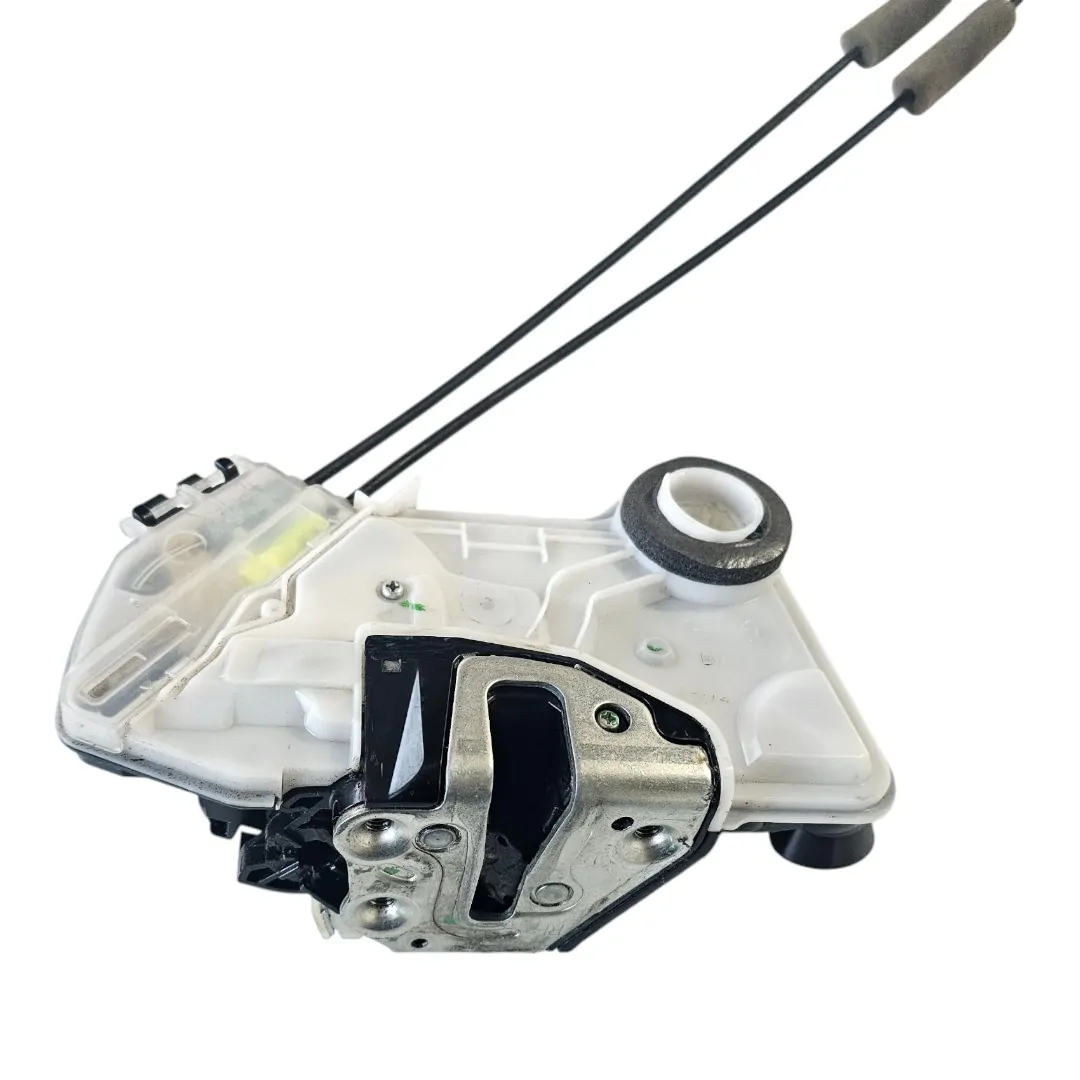 Fechadura da porta dianteira direita Hilux GR 2.8 177cv 2019