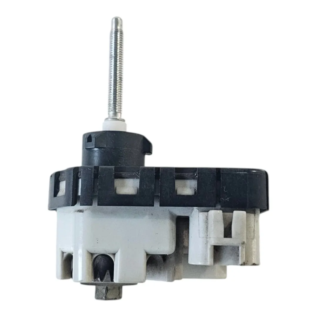 Motor regulador farol Hilux GR 2.8 177cv 2019
