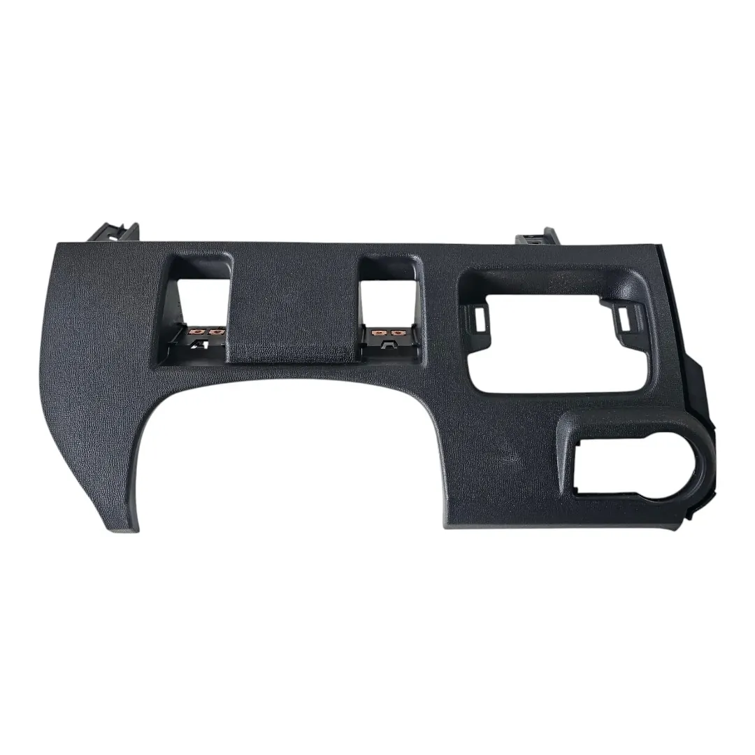 Moldura inferior do painel S10 2.8 2023 High Country