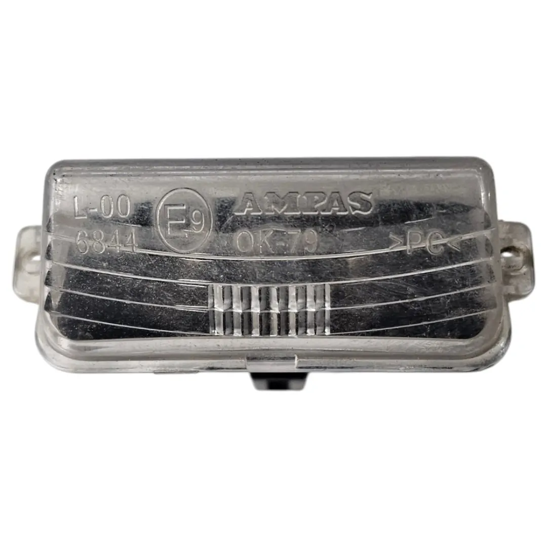 Lanterna luz de placa Hilux SW4 2.8 177cv 2020