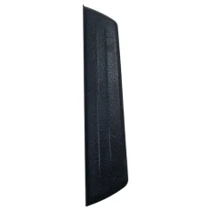 Soleira da porta traseira esquerda com detalhe Hilux SW4 2.8 177cv 2020