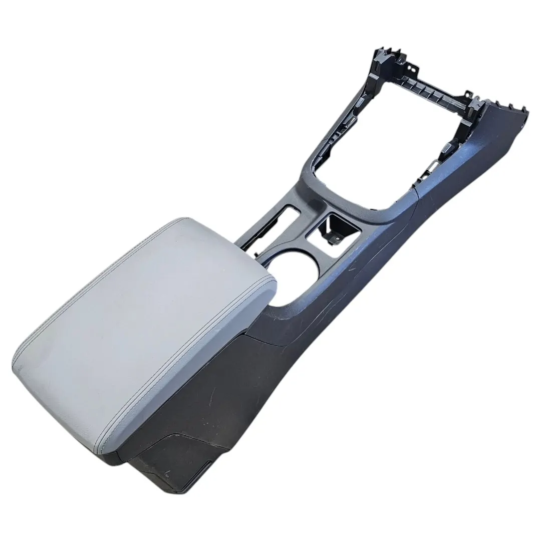 Console central com detalhe S10 2.8 200cv 2024 LTZ