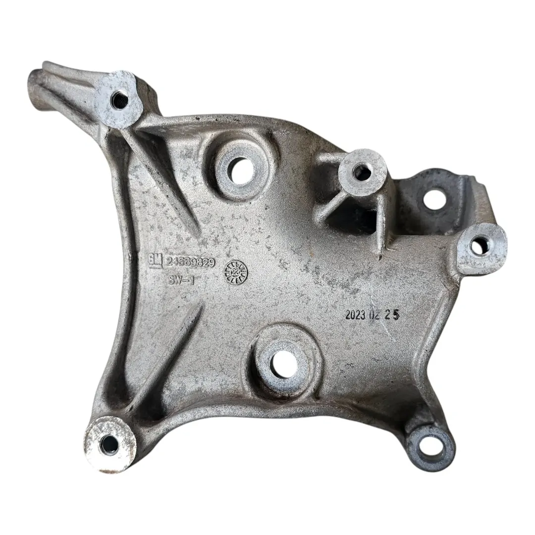 Suporte compressor do ar condicionado S10 2.8 200cv 2024 LTZ