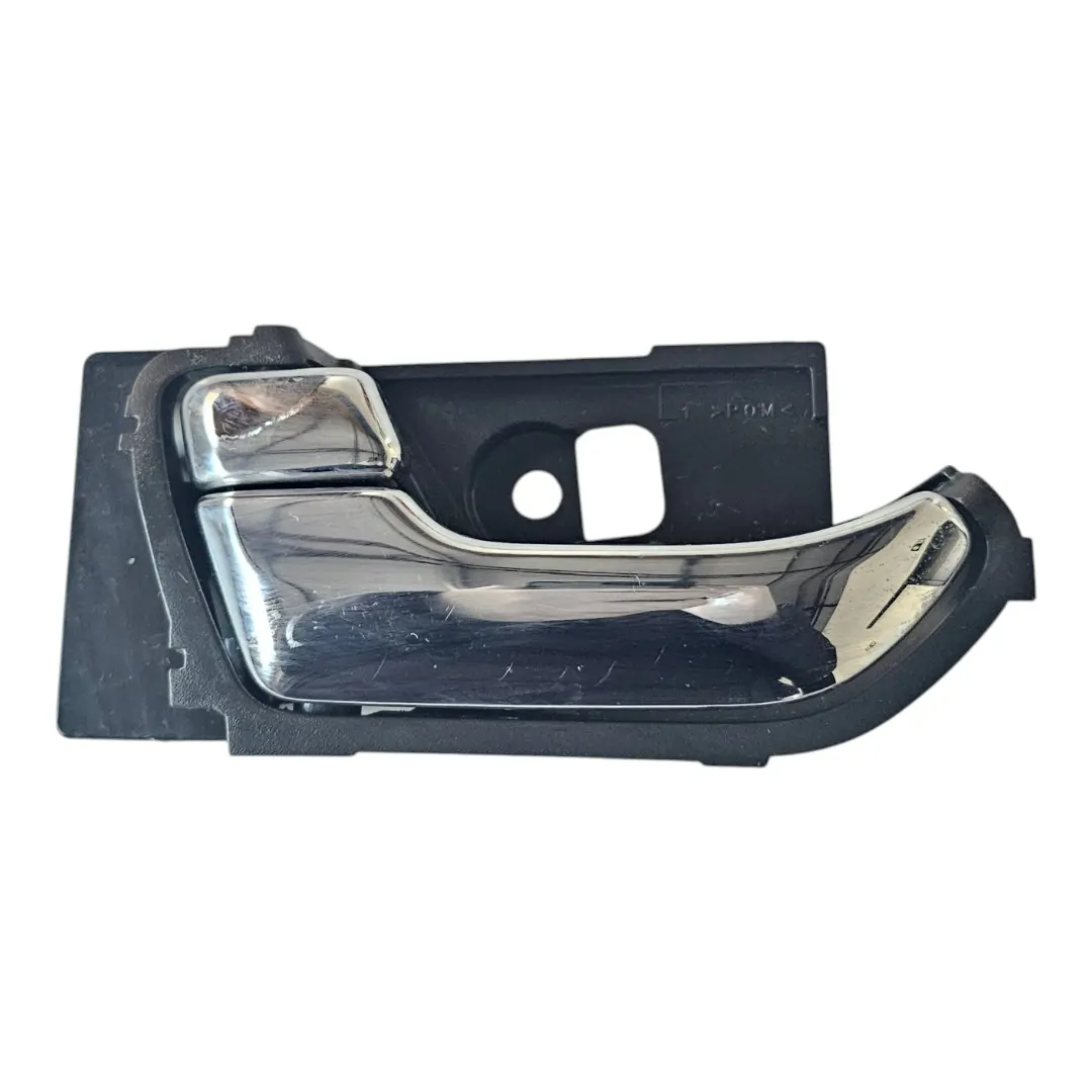 Puxador da porta dianteira esquerda S10 2.8 200cv 2024 LTZ