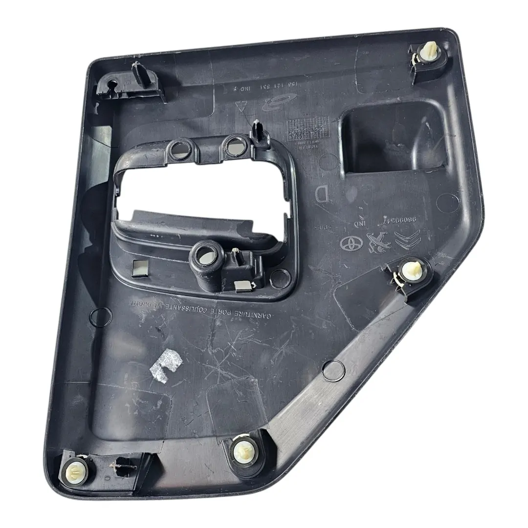 Moldura maçaneta lateral traseira direita com detalhes Jumpy Expert 1.6 2021