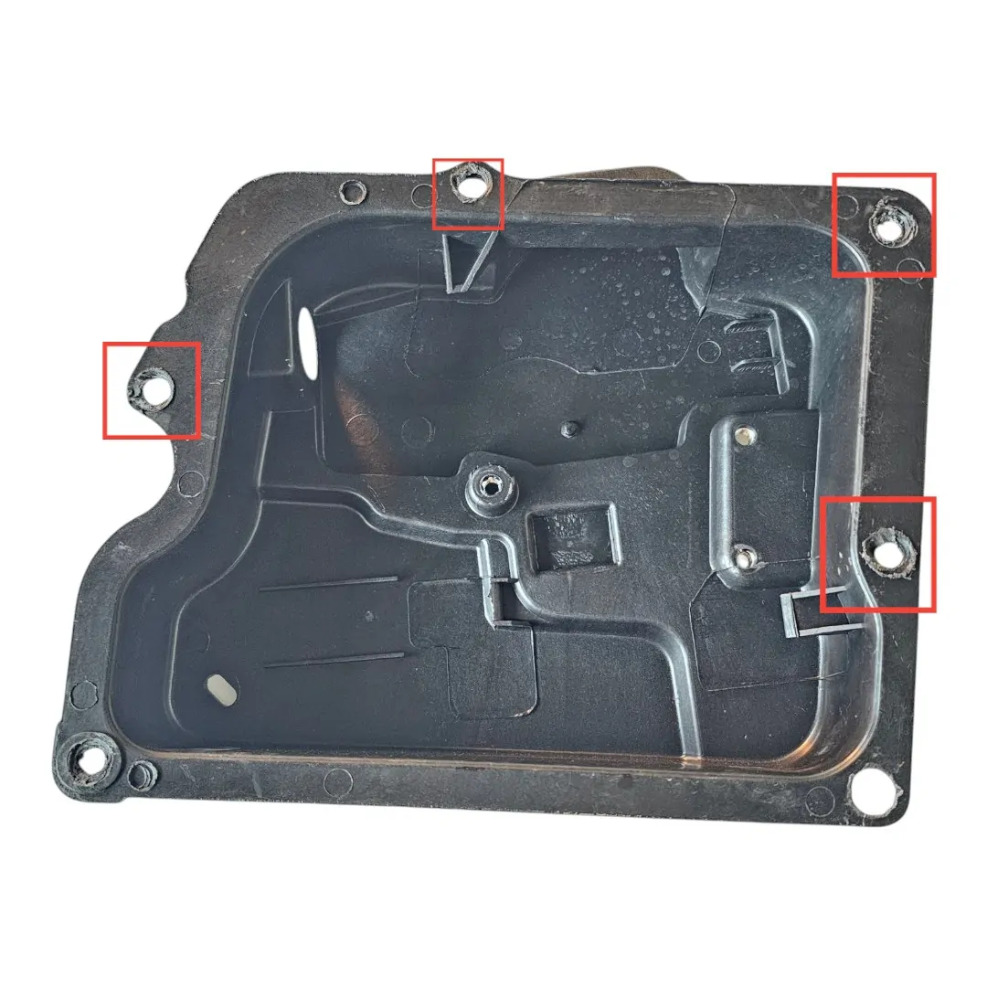 Suporte fechadura porta lateral scudo com detalhes Jumpy Expert 1.6 2021