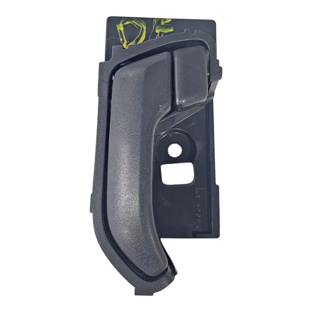 Puxador porta dianteira esquerda S10 2015 2.8 200cv LS Manual