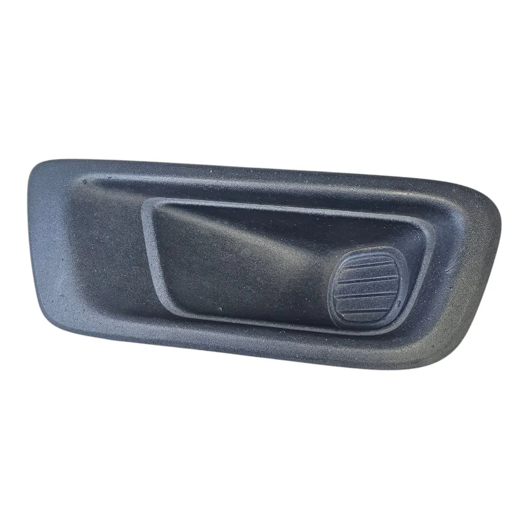 Moldura falsa farol milha esquerdo S10 2015 2.8 200cv LS