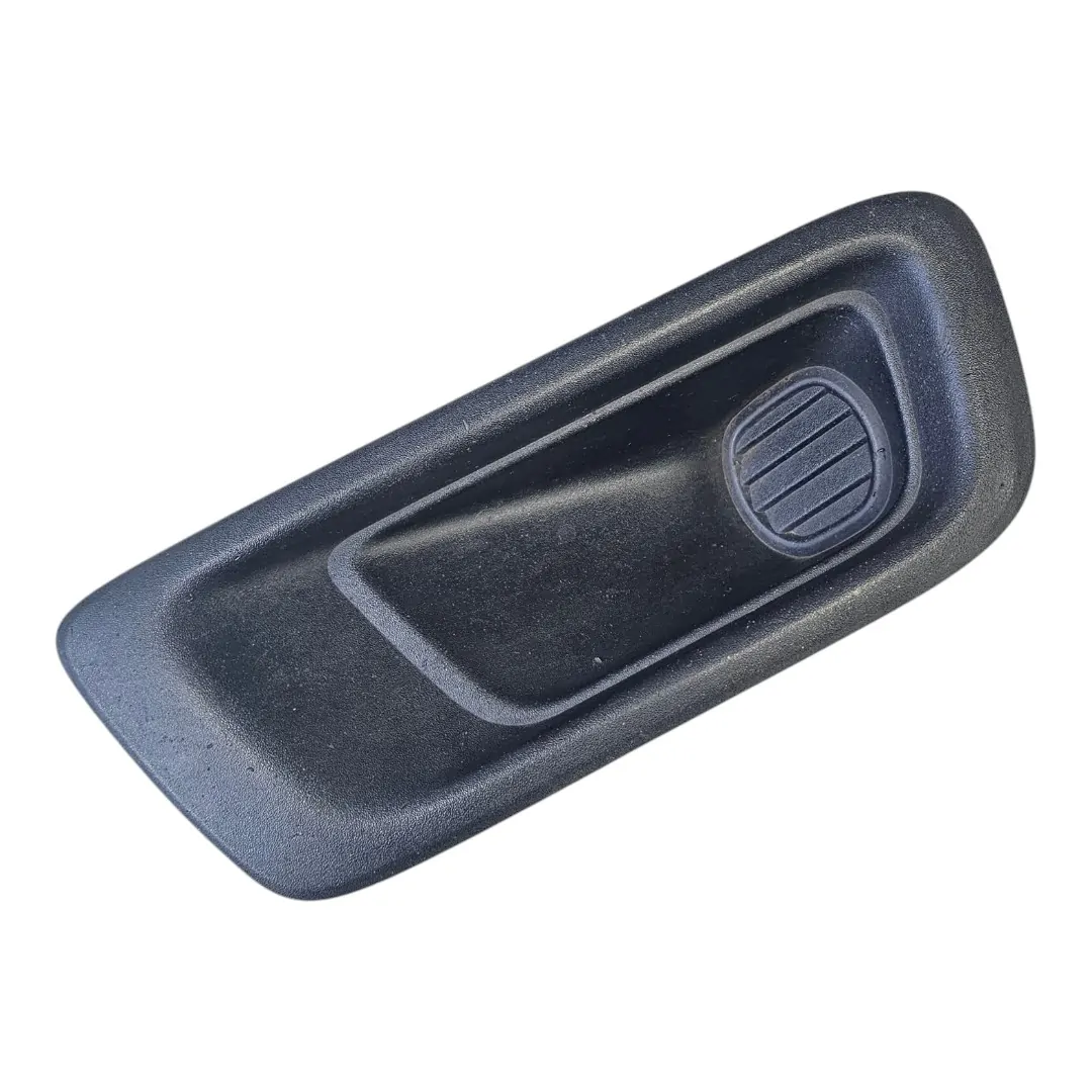 Moldura falsa farol milha esquerdo S10 2015 2.8 200cv LS