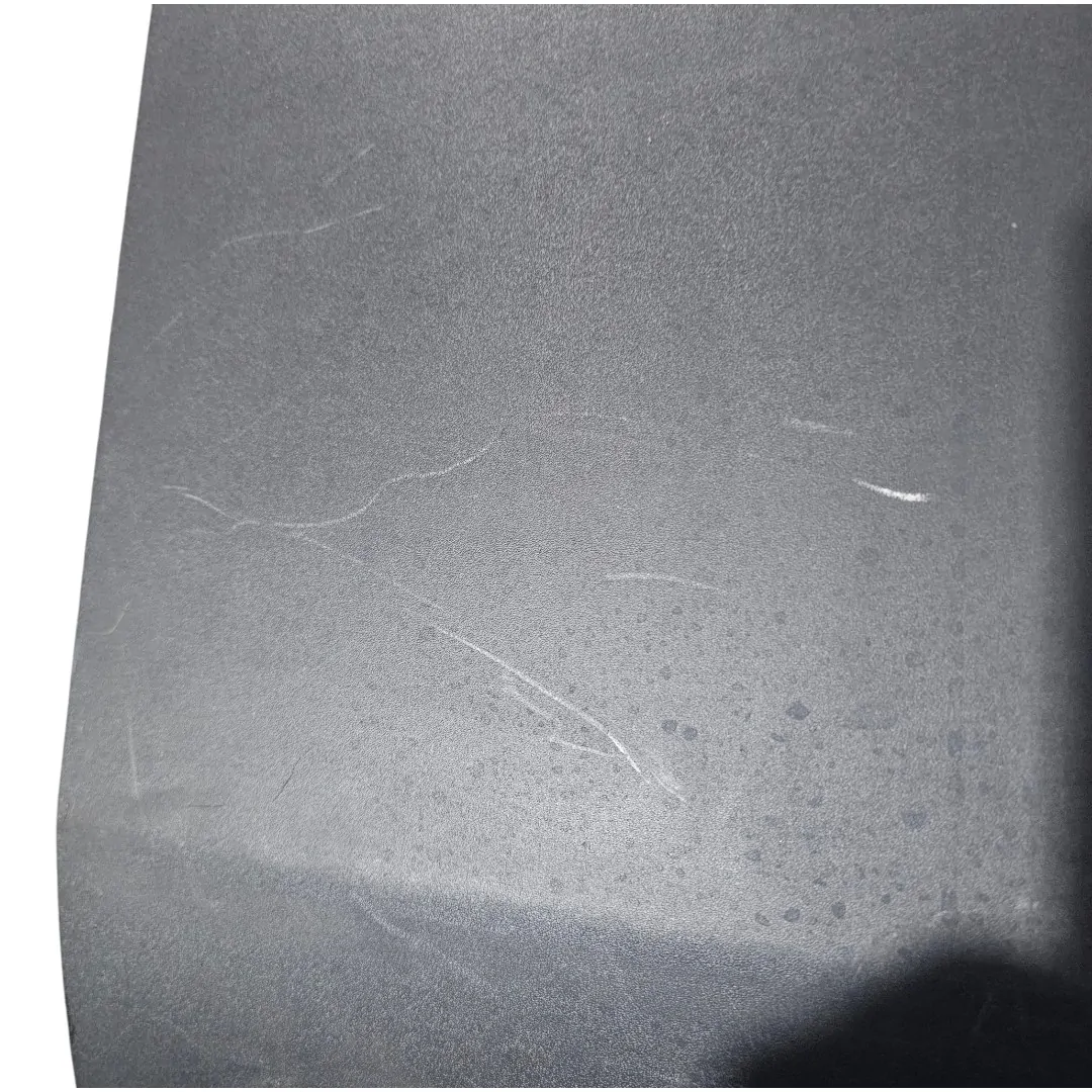 Moldura lateral direita frente pneu com detalhe Iveco Daily 3.0 2037
