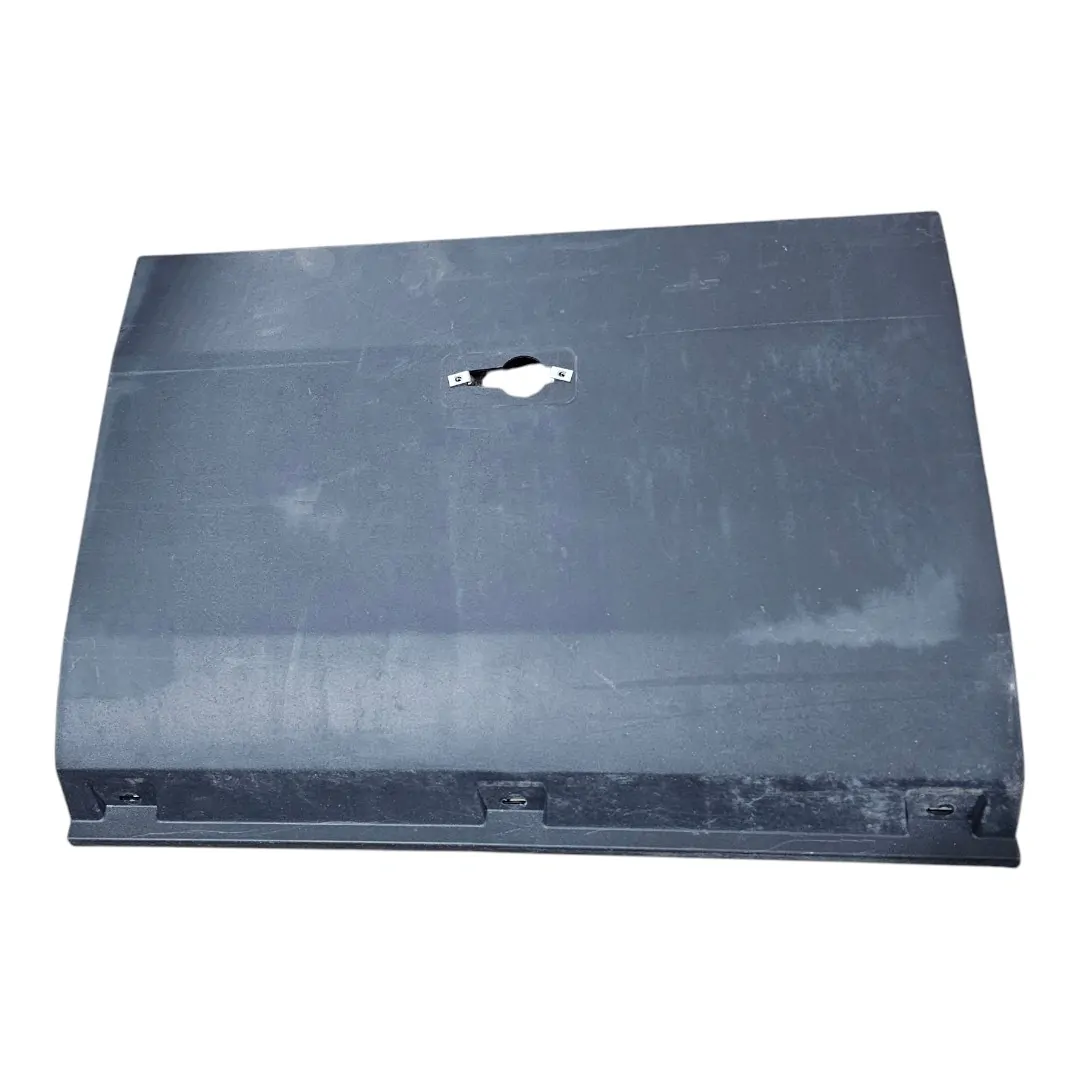 Moldura lateral esquerda atrás pneu Iveco Daily 3.0 2034