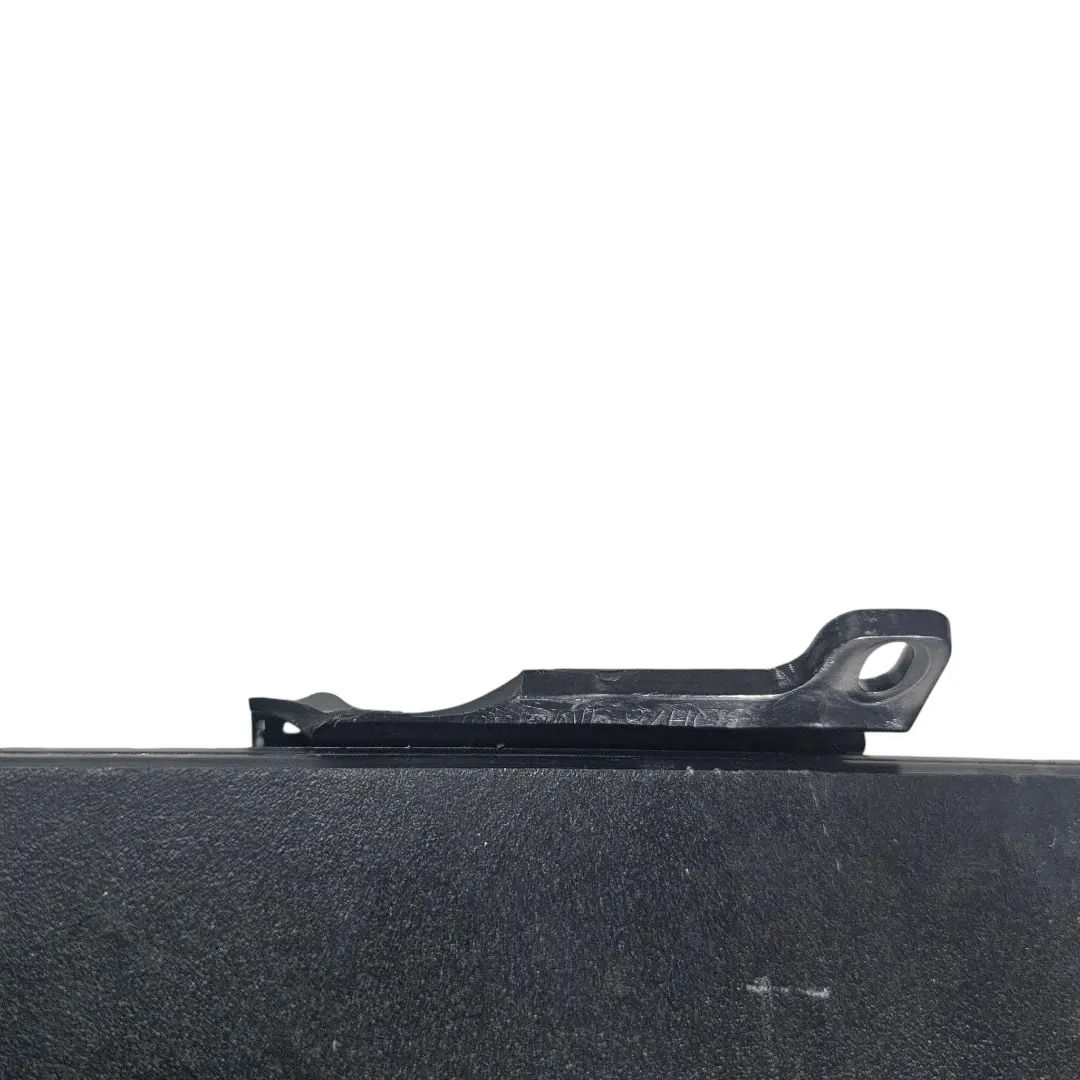 Tampa painel direita com detalhes Iveco Daily 3.0 2024