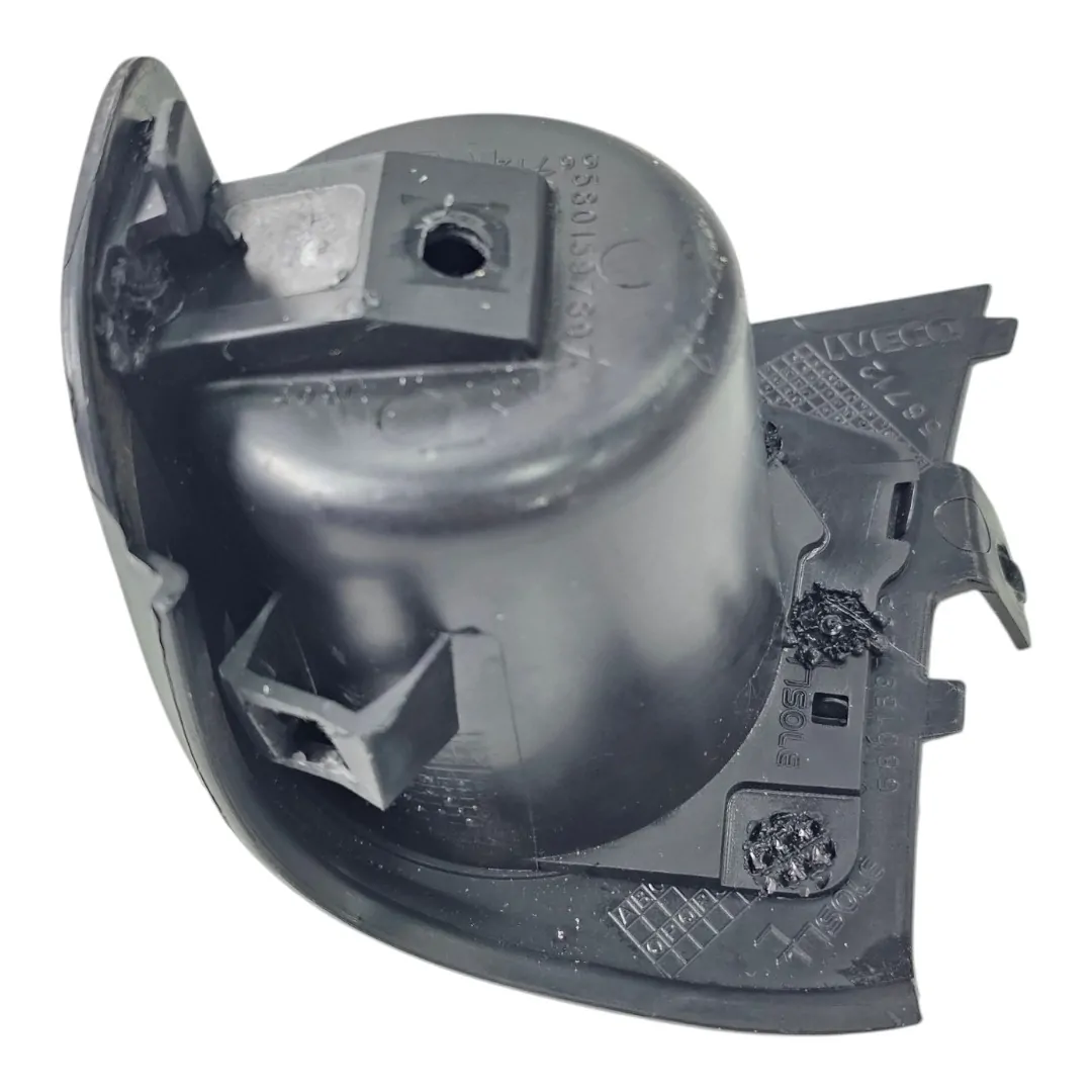Porta copos direito Iveco Daily 3.0 2024