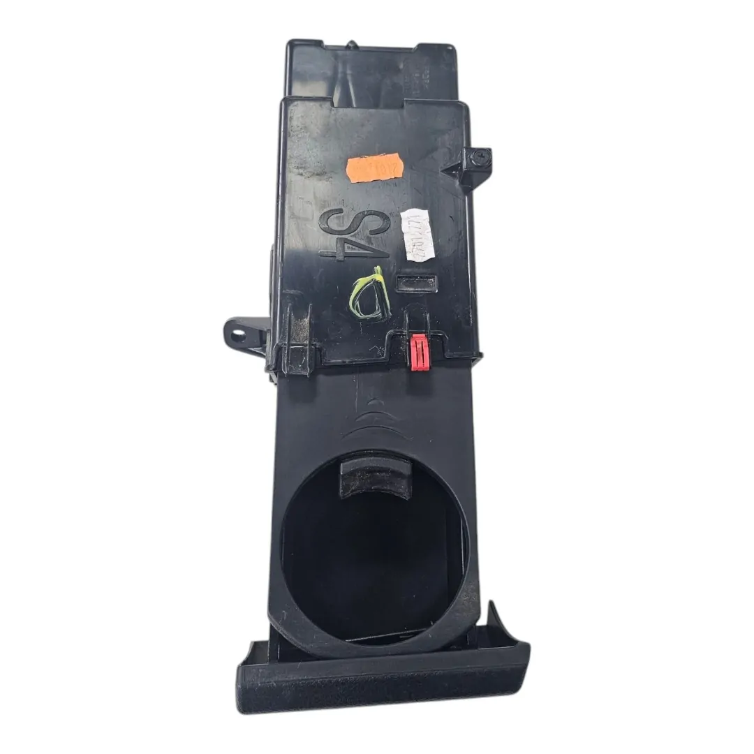 Porta copos painel direito HILUX 2.8 2025 Manual