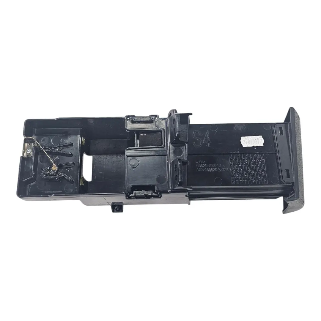 Porta copos painel direito HILUX 2.8 2025 Manual