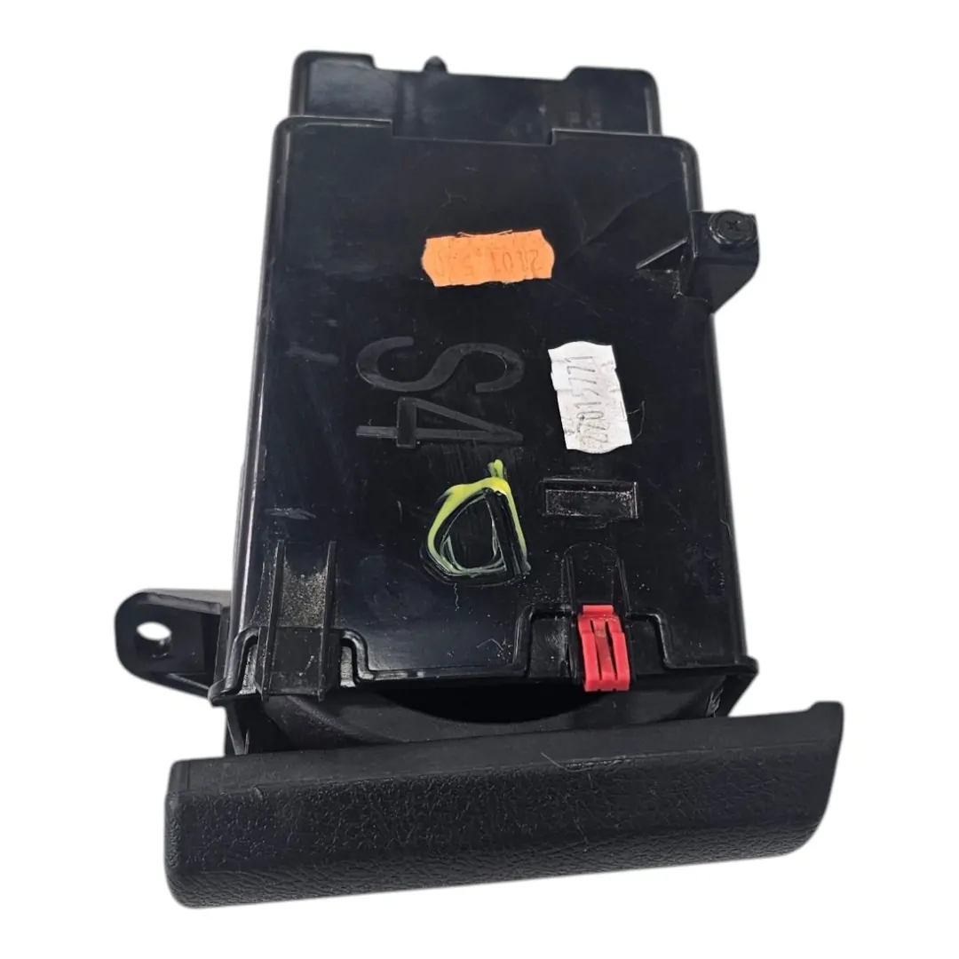 Porta copos painel direito HILUX 2.8 2025 Manual
