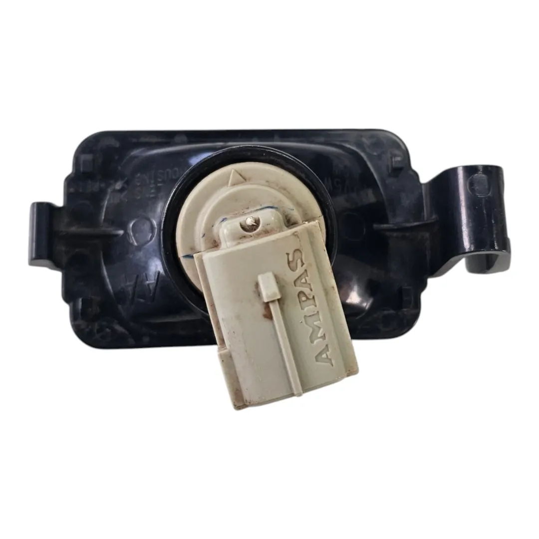 Luz de placa HILUX 2.8 2025 Manual