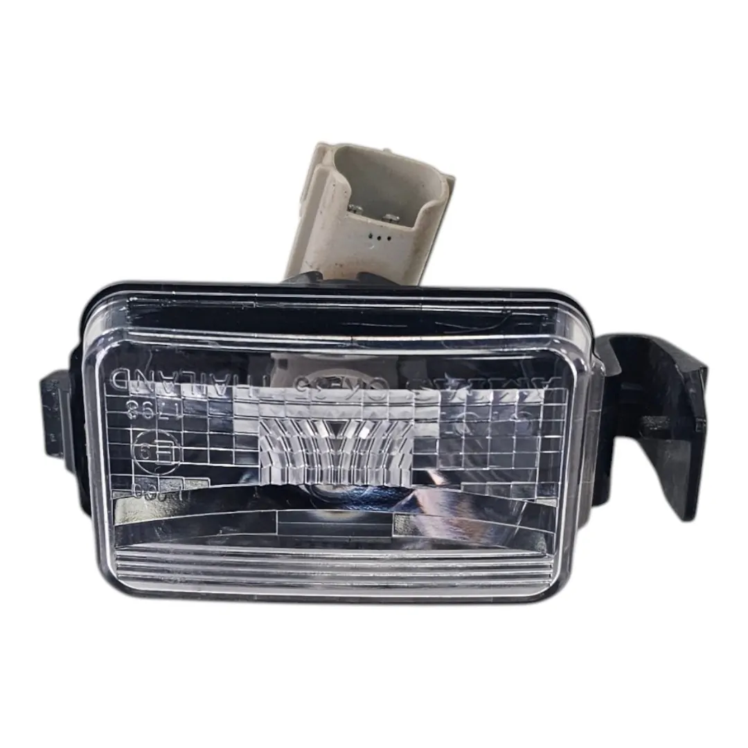 Luz de placa HILUX 2.8 2025 Manual