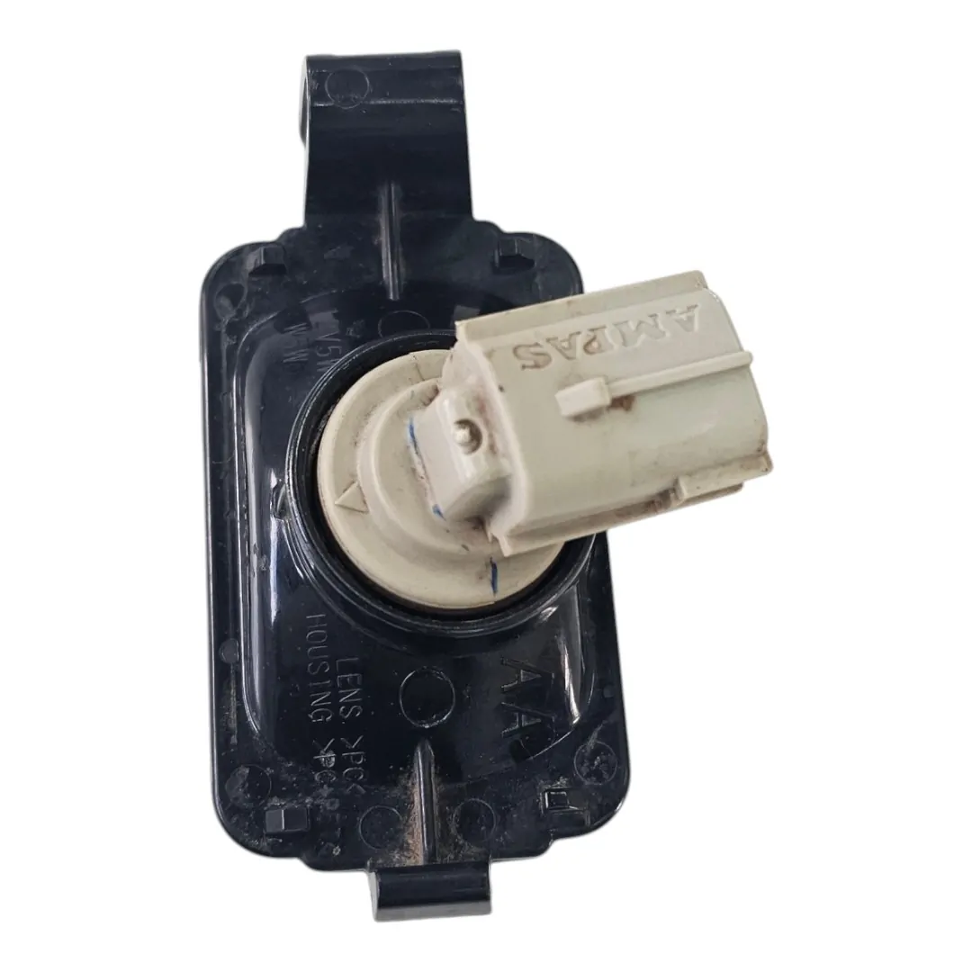 Luz de placa HILUX 2.8 2025 Manual