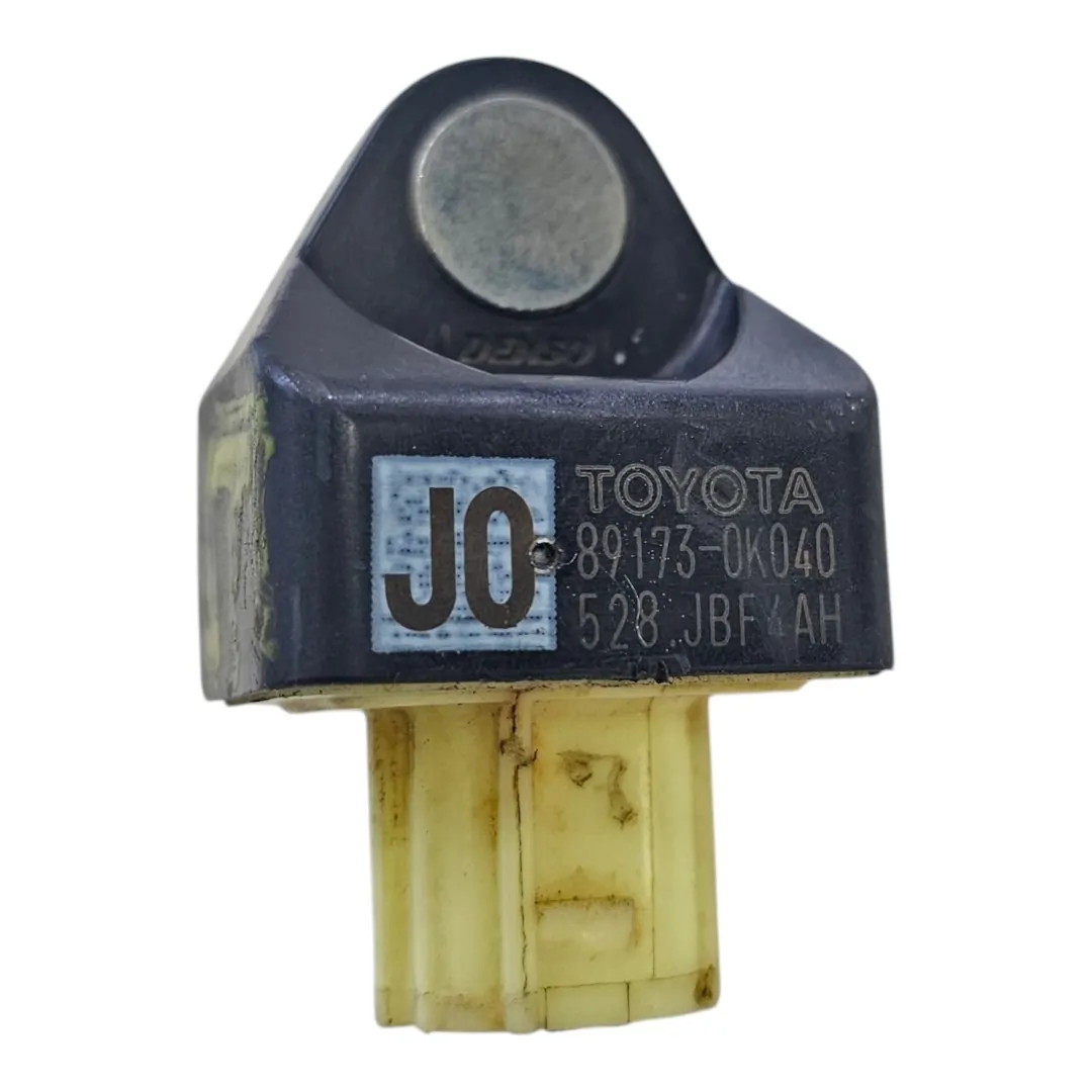 Sensor airbag esquerdo acionado HILUX 2.8 2025 Manual