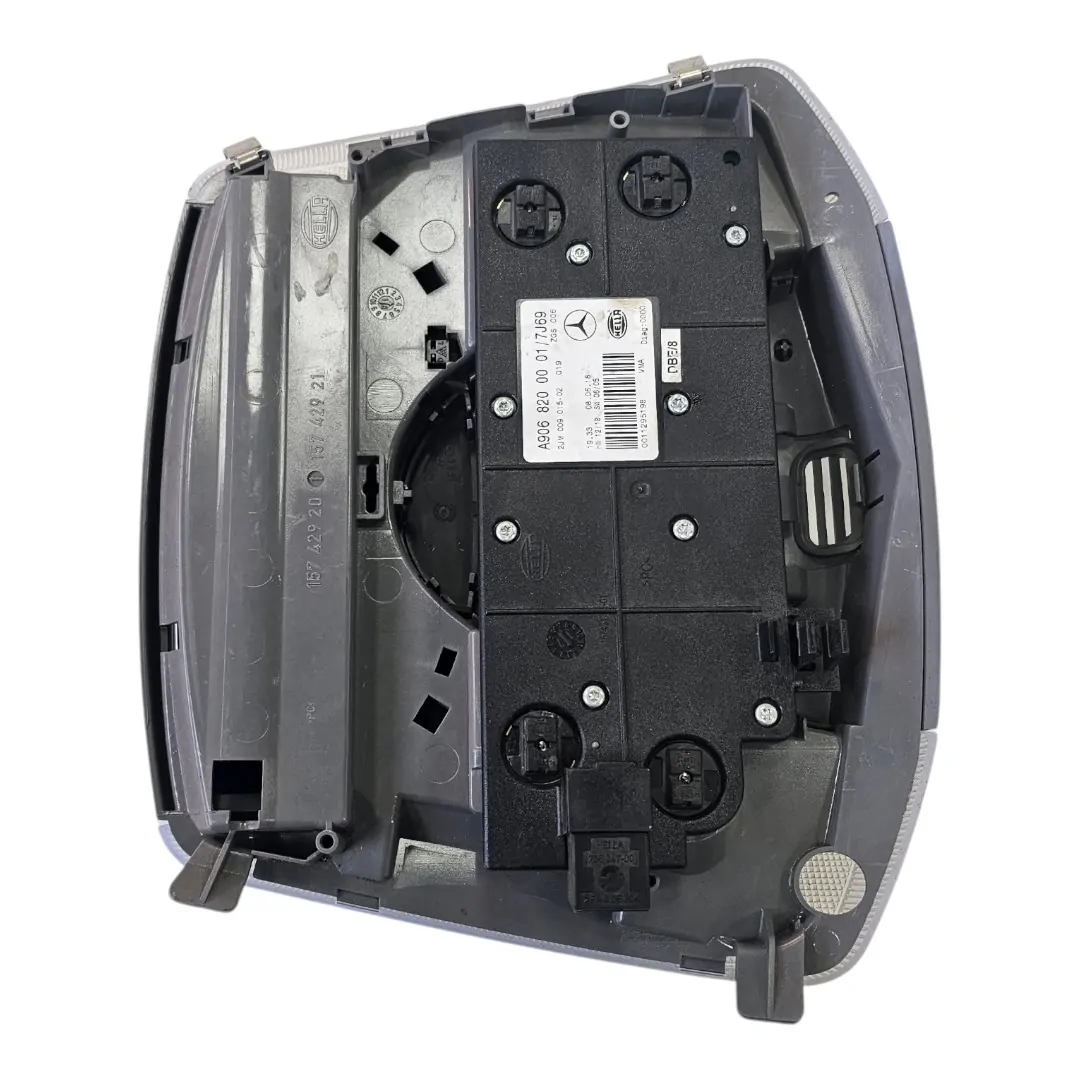 Luz de teto cortesia Sprinter 2.2 129cv 313CDI 2019
