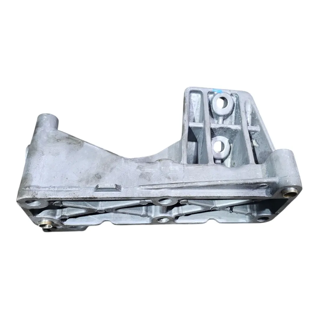Suporte esquerdo coxim motor Iveco Daily 3.0 2024