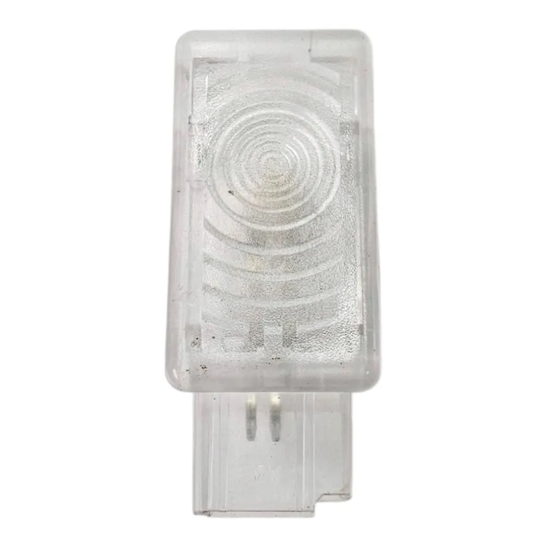 Luz cortesia porta malas Tracker 1.2 2022 Premier