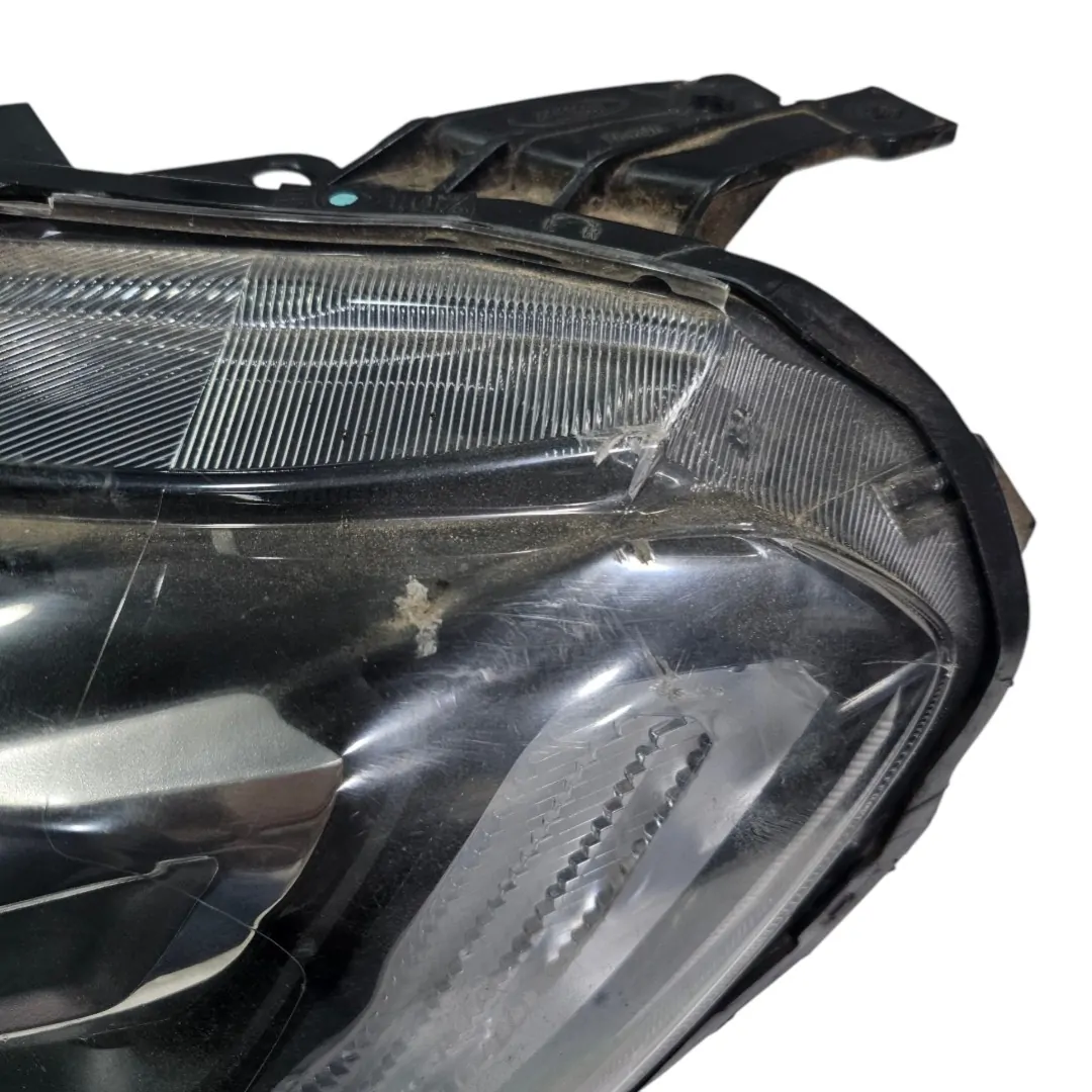 Farol dianteiro esquerdo com detalhe Ranger 3.2 LTD 2021 4x4