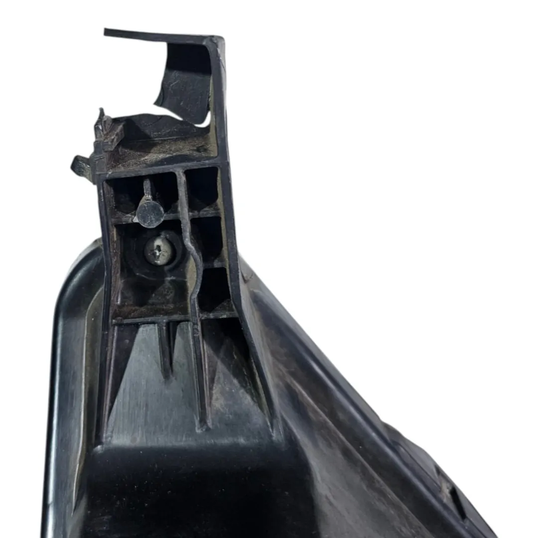 Farol dianteiro esquerdo com detalhe Ranger 3.2 LTD 2021 4x4
