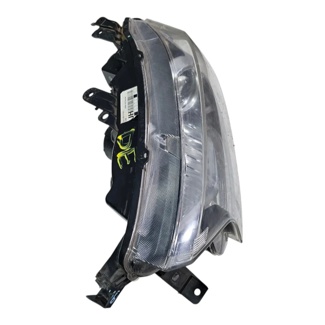 Farol dianteiro esquerdo com detalhe Ranger 3.2 LTD 2021 4x4