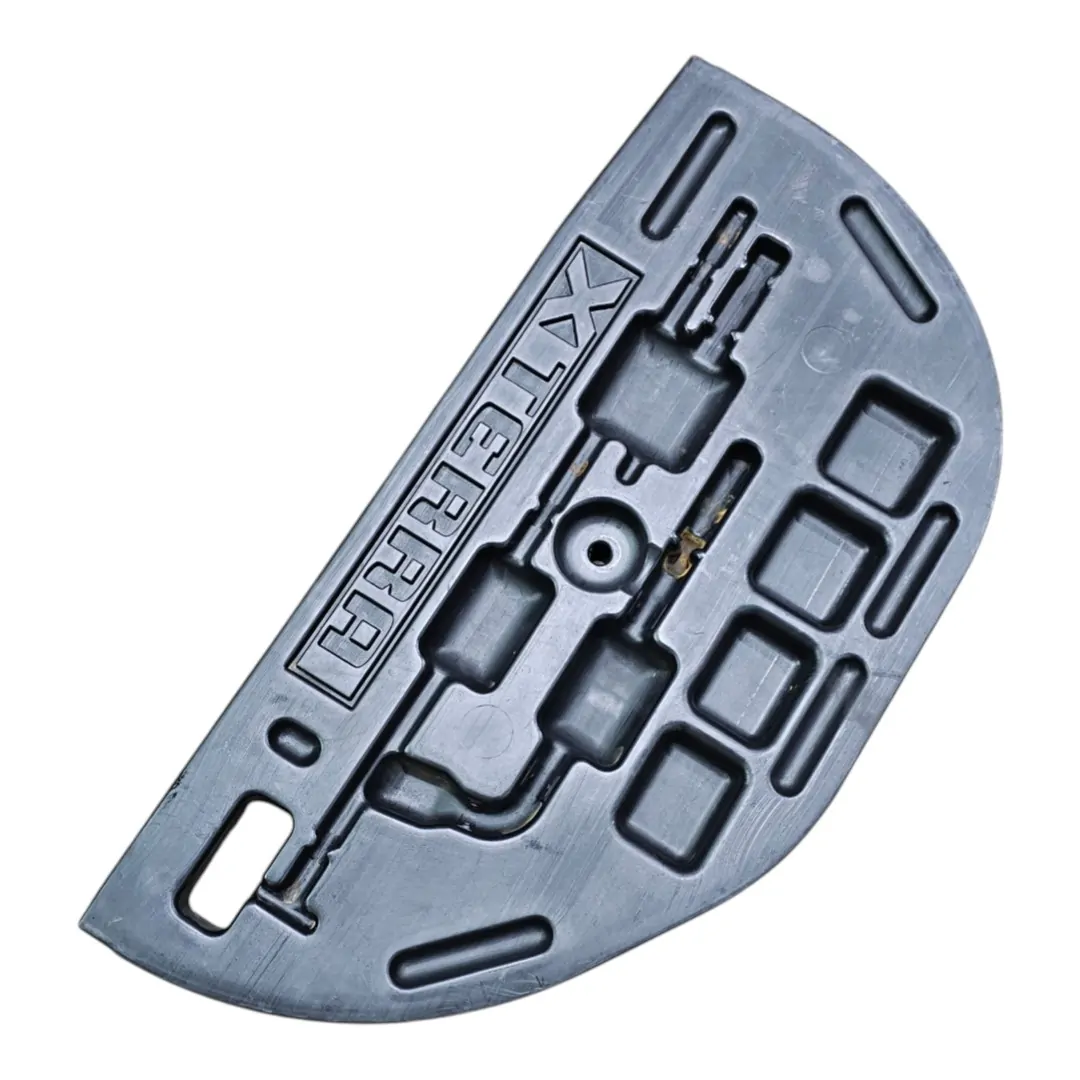Organizador ferramentas porta-malas X Terra 2.8 mwm 2006 SE